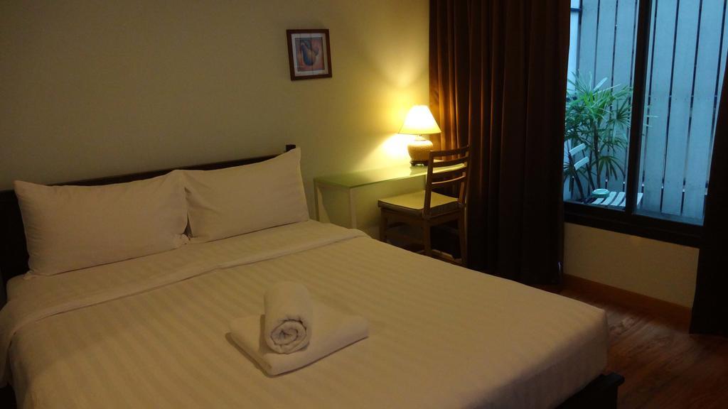 Mango Bedroom Inn Бангкок Экстерьер фото