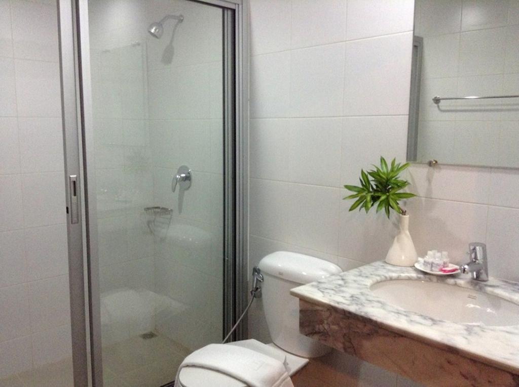Mango Bedroom Inn Бангкок Экстерьер фото